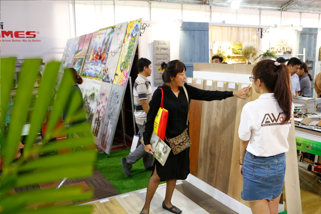tư vấn khosango tại vietbuild 2018