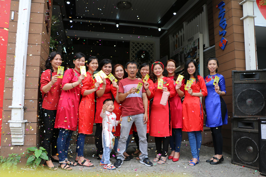 Khai trương Kho Sàn Gỗ Xuân Đinh Dậu 2017