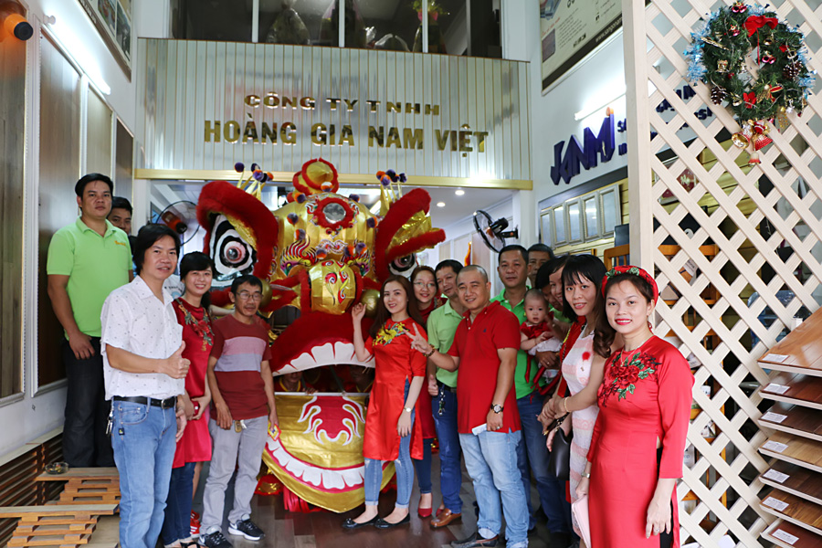 Khai trương Kho Sàn Gỗ Xuân Đinh Dậu 2017