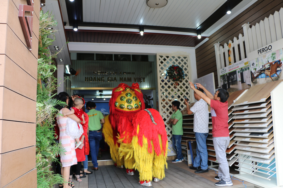 Khai trương Kho Sàn Gỗ Xuân Đinh Dậu 2017