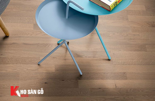 Sàn gỗ Đức lót sàn phòng khách sang trọng hơn