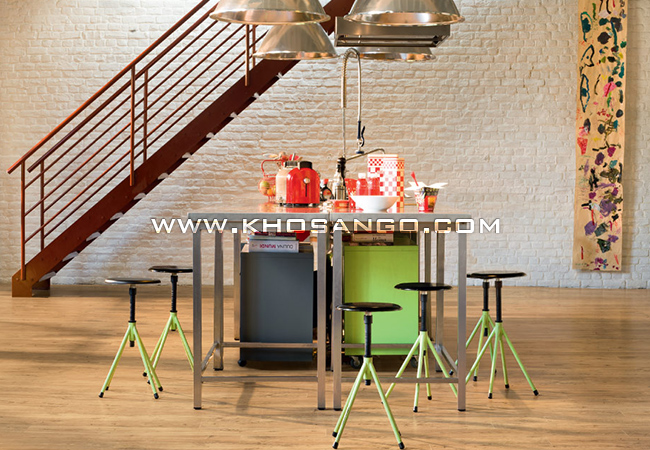 Sàn gỗ nhà bếp