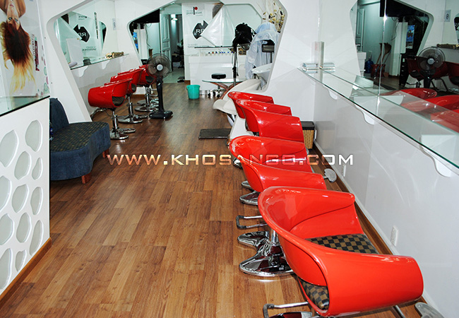 Sàn gỗ lót sàn salon