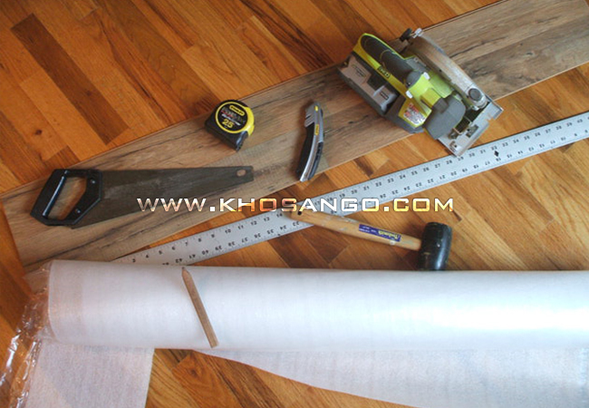 chuẩn bị lắp sàn gỗ