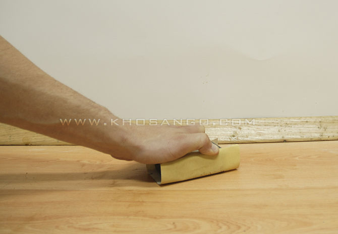 bước 6 loại bỏ vết ố sàn gỗ