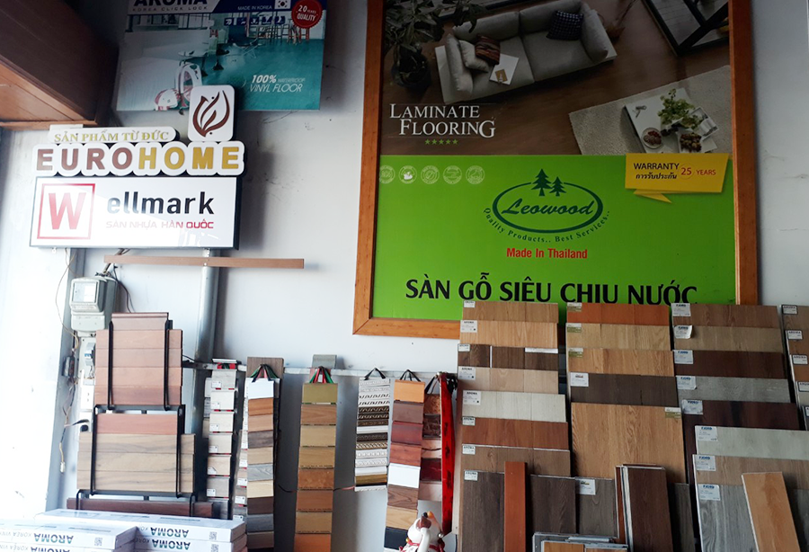 cửa hàng kho sàn gỗ tại bình dương